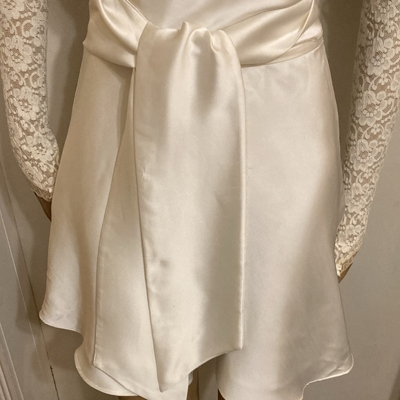 Zara Bride Dress - Picture 2 of 11